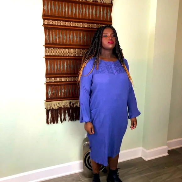 All the rage for the summer get you hands on this Vintage Purple gauze … - Picture 2 of 12